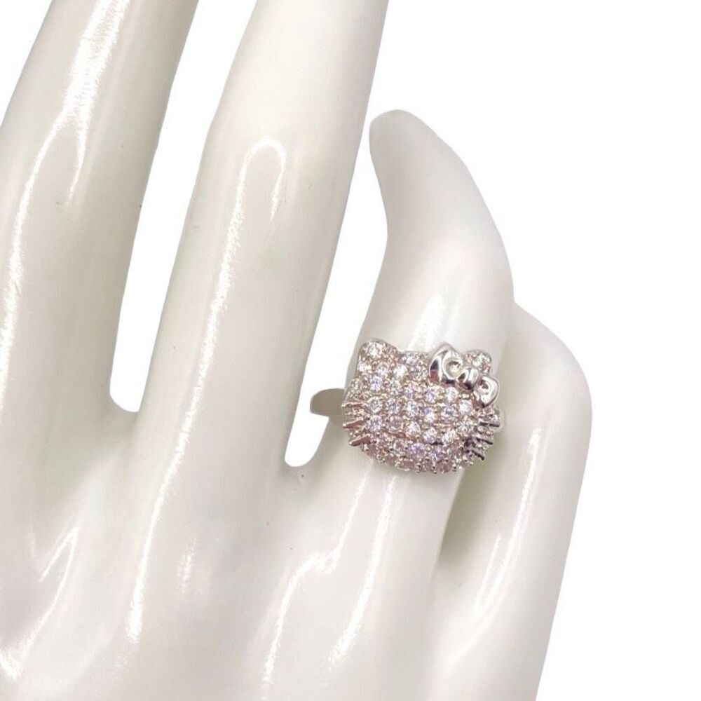 Sparkling Silver Cat Paved Rhinestone Ring Size 6 to 6.5